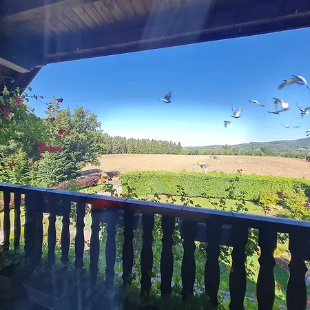 Bed & Breakfast Spacieuse Avec Balcon Et Acces Piscine Chauffee - Fr-1-589-701