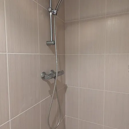 Spacieuse Avec Balcon Et Acces Piscine Chauffee - Fr-1-589-701 B&B 3*