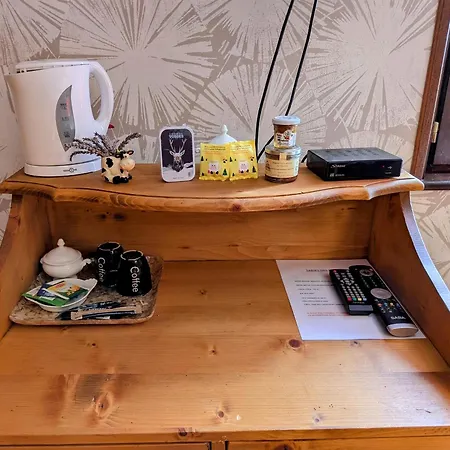 Spacieuse Avec Balcon Et Acces Piscine Chauffee - Fr-1-589-701 *