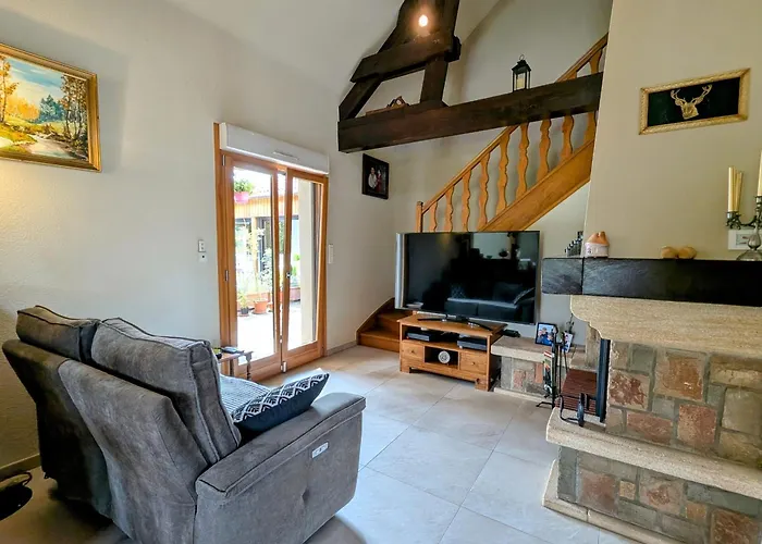 Spacieuse Avec Balcon Et Acces Piscine Chauffee - Fr-1-589-701 Отель типа 