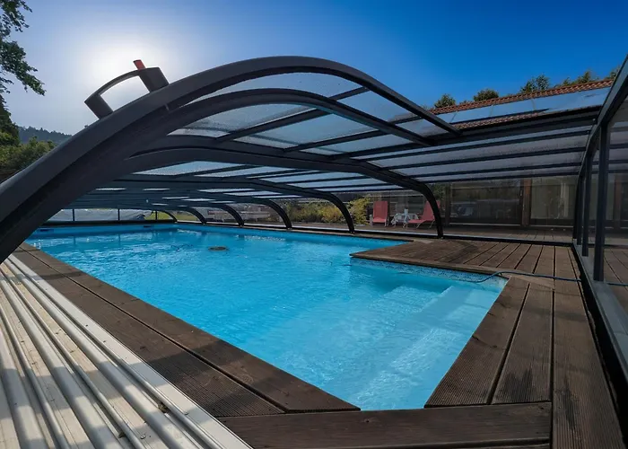 Spacieuse Avec Balcon Et Acces Piscine Chauffee - Fr-1-589-701 Отель типа 